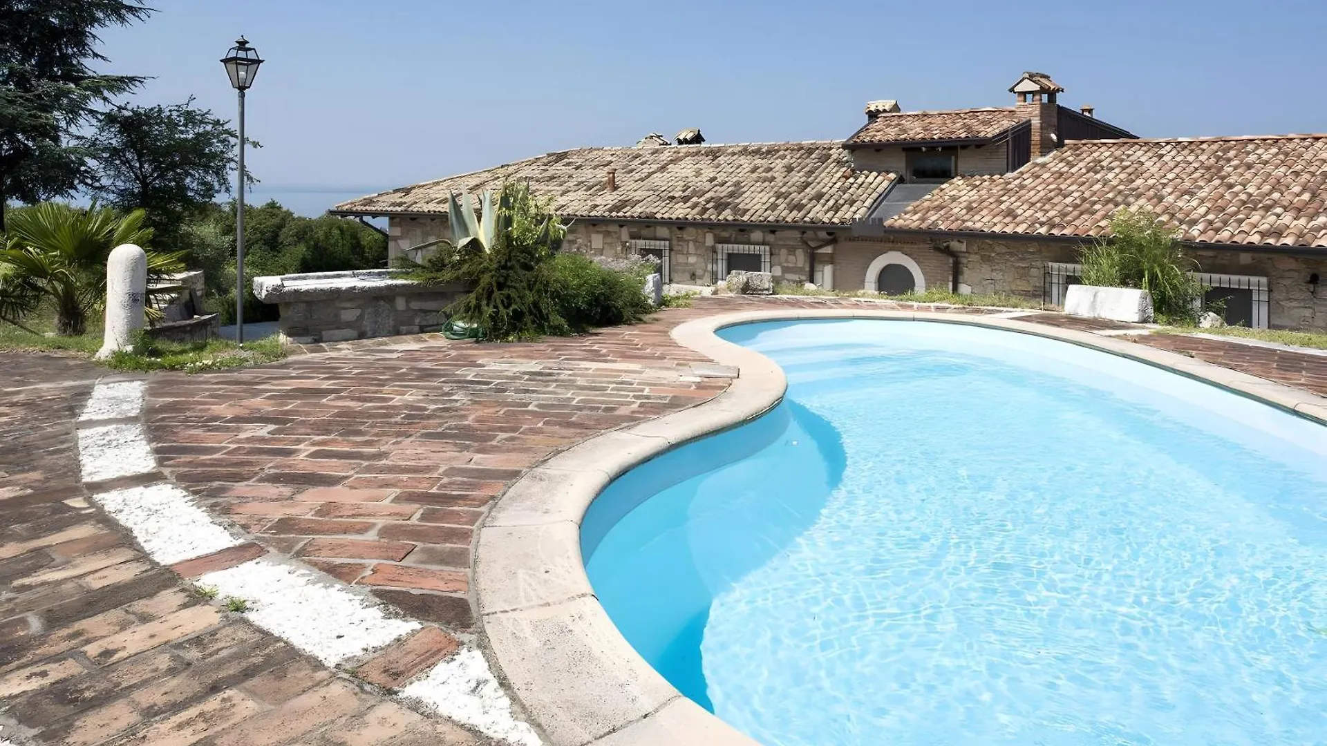 Apartment Castelmontioni Holidays Lazise