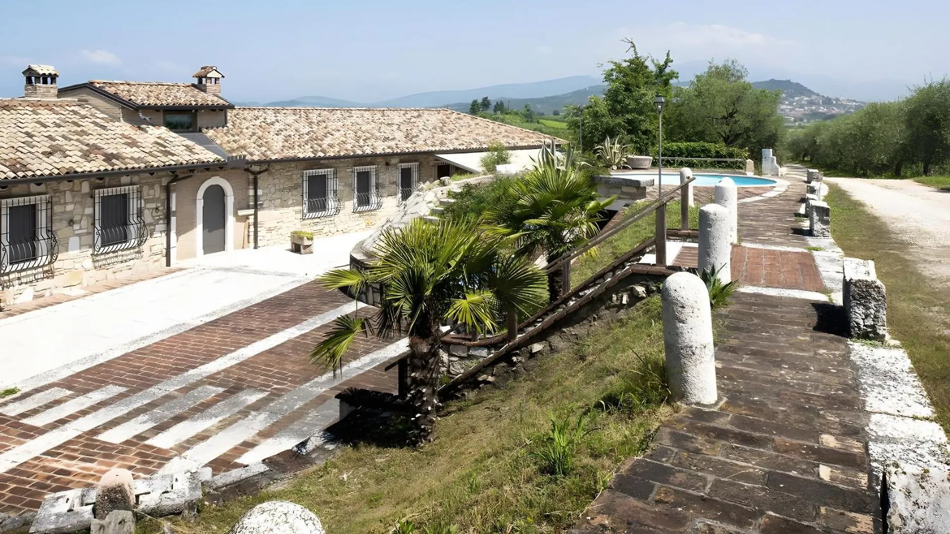 Apartment Castelmontioni Holidays Lazise Italy